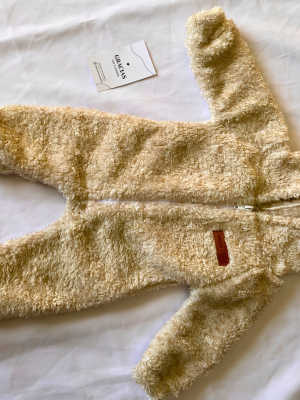 Enterito Teddy "Osito Latte" con Capucha